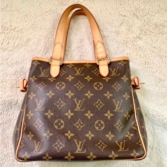 👑✅PRICE FIRM✅AUTHENTIC Louis Vuitton Small Vertical Batignolles - Picture 13 of 16
